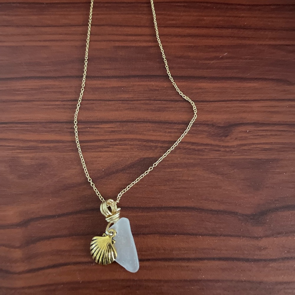 Clam Shell & Sea Glass